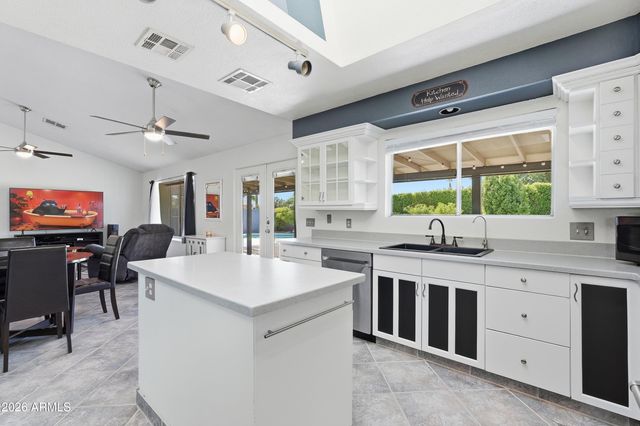 12442 N 86TH Lane, Peoria, AZ 85381