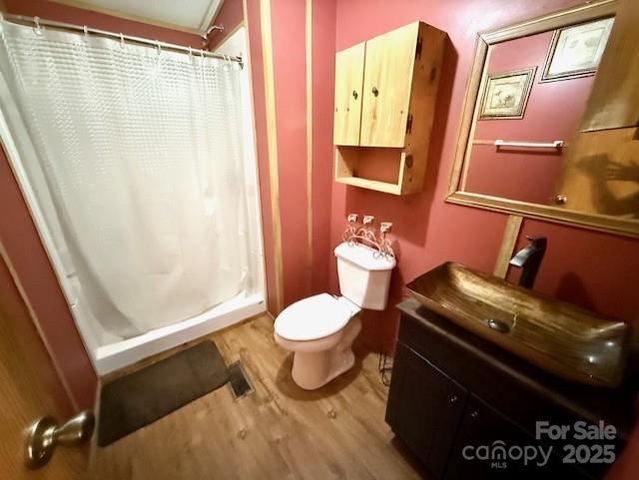 1233 W Cabaniss Road, Shelby, NC 28150