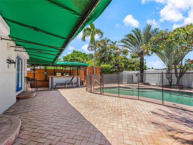 2021 N 52nd Avenue, Hollywood, FL 33021