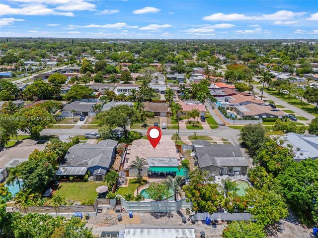 2021 N 52nd Avenue, Hollywood, FL 33021