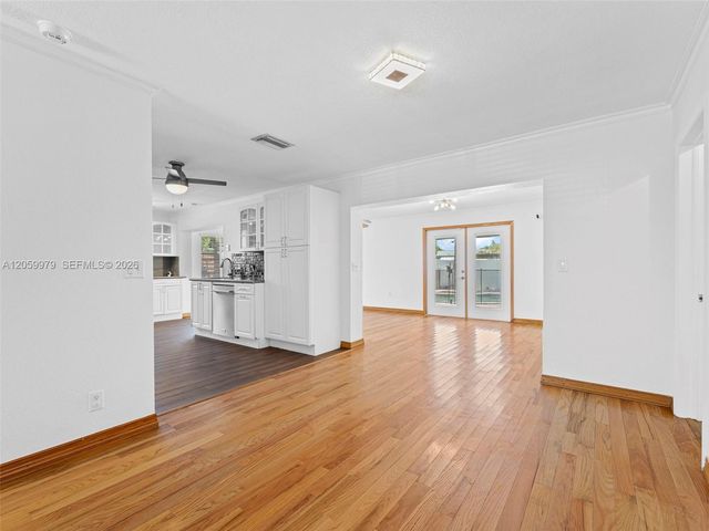 2021 N 52nd Avenue, Hollywood, FL 33021