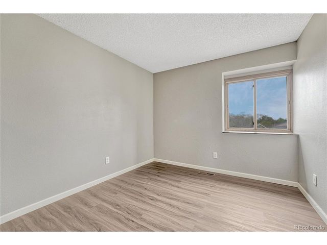 5436 S Walden Ct, Centennial, CO 80015