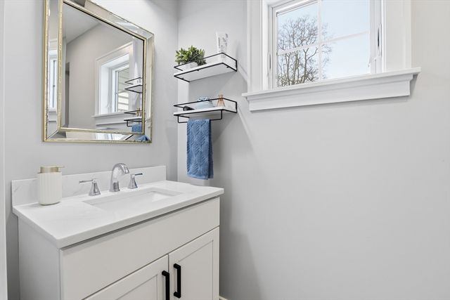 29 Grove Street B, Hudson, MA 01749