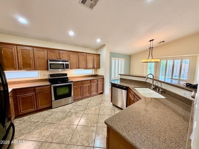 2461 E FIESTA Drive, Casa Grande, AZ 85194