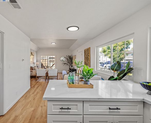 4071 Nicolet Ave, Fremont, CA 94536