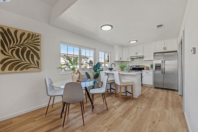 4071 Nicolet Ave, Fremont, CA 94536