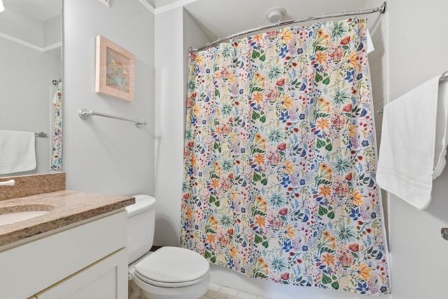 1015 Fatherland St Apt 308, Nashville, TN 37206