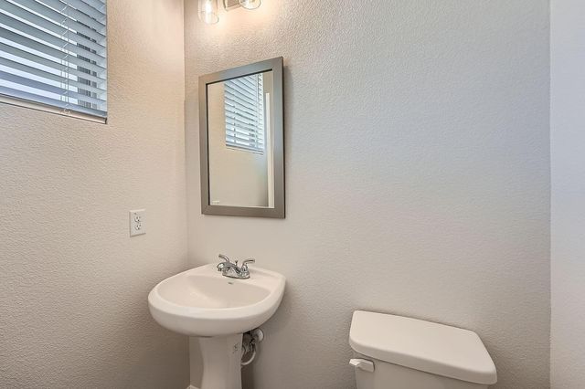 188 Weaver LN, Bastrop, TX 78602