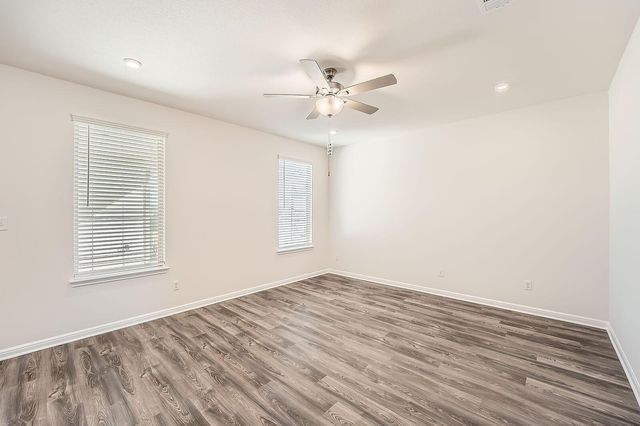 188 Weaver LN, Bastrop, TX 78602