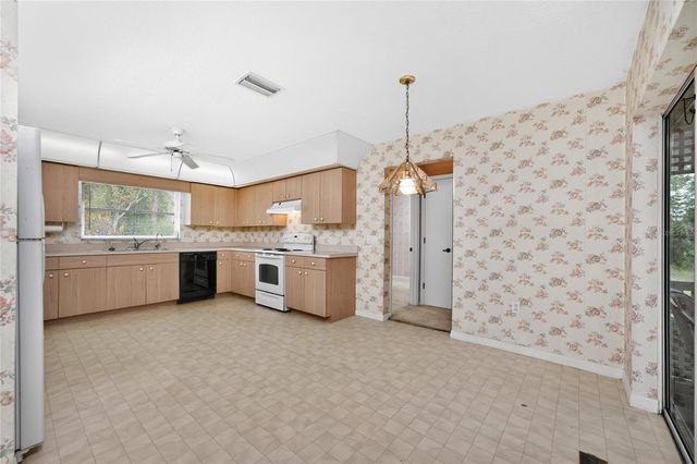 3371 TRAVERSE AVENUE, North Port, FL 34286