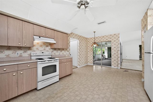 3371 TRAVERSE AVENUE, North Port, FL 34286