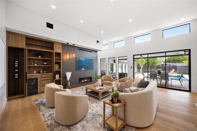 4624 Willow Lane, Dallas, TX 75244