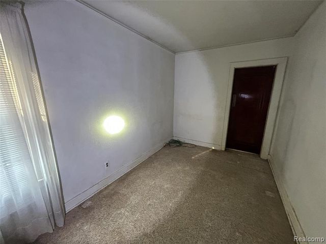 19229 Dequindre Street, Detroit, MI 48234