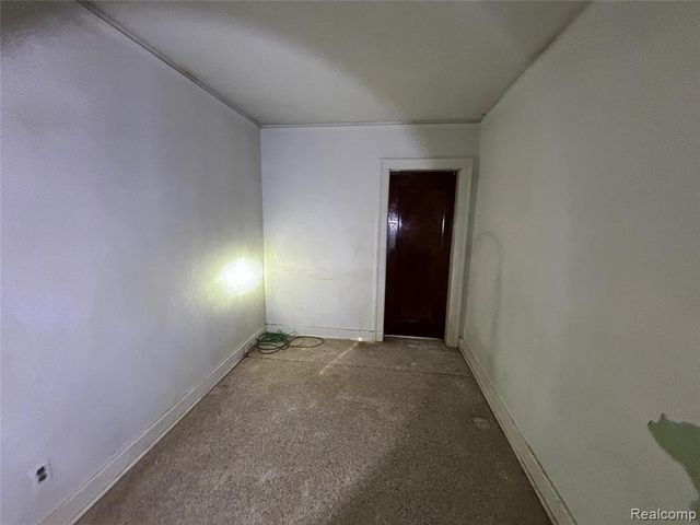 19229 Dequindre Street, Detroit, MI 48234
