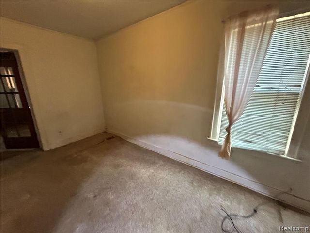19229 Dequindre Street, Detroit, MI 48234