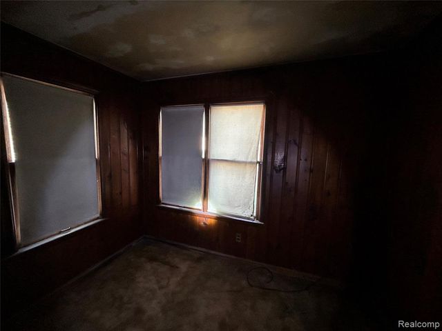 19229 Dequindre Street, Detroit, MI 48234