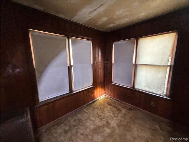 19229 Dequindre Street, Detroit, MI 48234