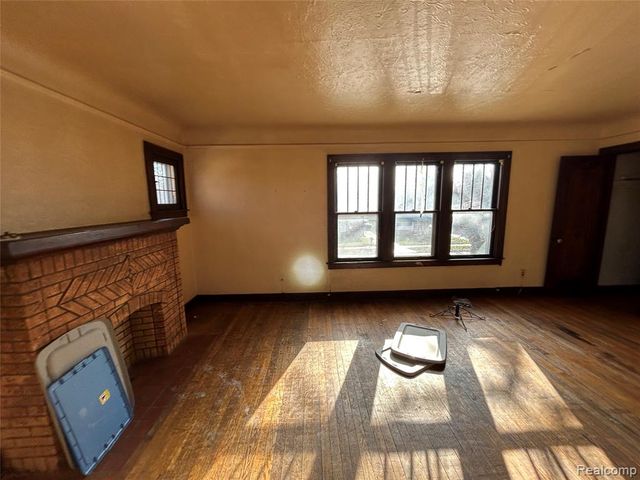 19229 Dequindre Street, Detroit, MI 48234