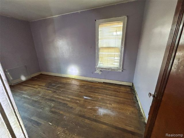 19229 Dequindre Street, Detroit, MI 48234