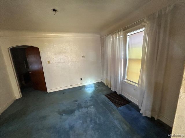 19229 Dequindre Street, Detroit, MI 48234