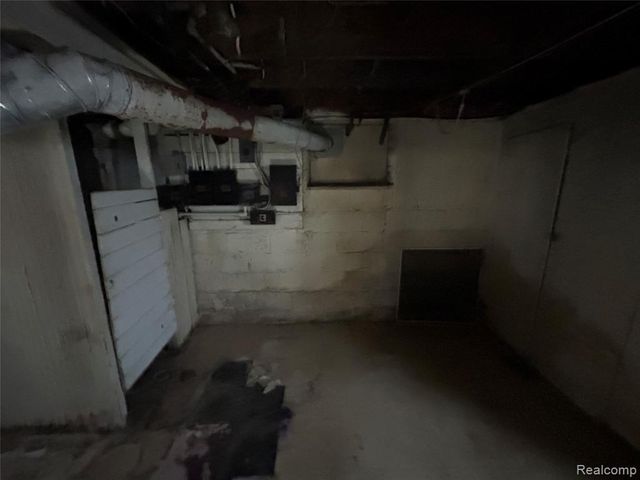 19229 Dequindre Street, Detroit, MI 48234