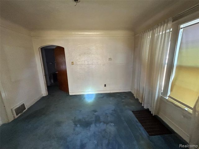 19229 Dequindre Street, Detroit, MI 48234