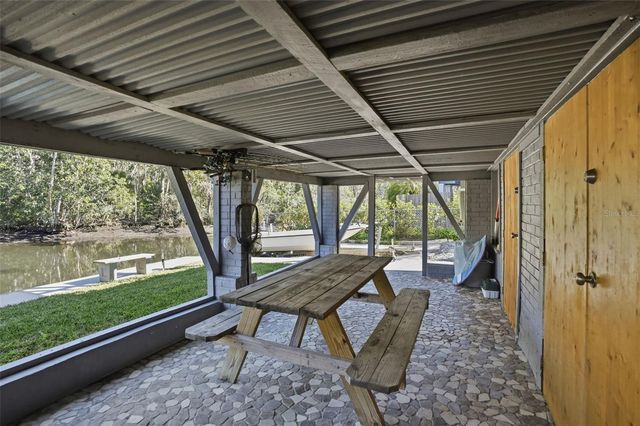 7266 TROPICAL DRIVE, Weeki Wachee, FL 34607