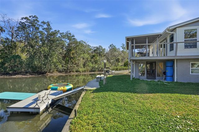 7266 TROPICAL DRIVE, Weeki Wachee, FL 34607