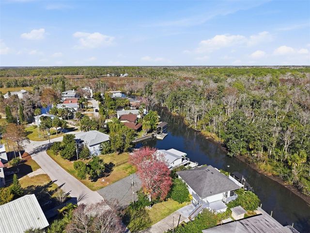 7266 TROPICAL DRIVE, Weeki Wachee, FL 34607