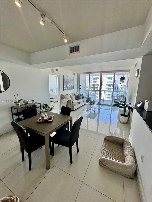 1861 S River Drive 2201, Miami, FL 33125