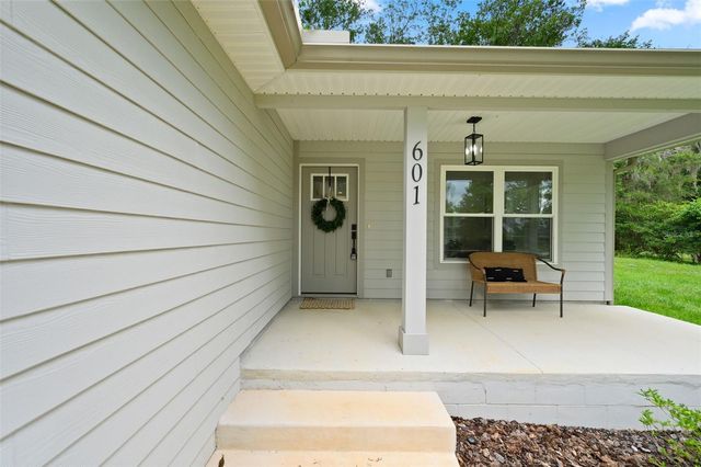 601 SE 4TH AVENUE, Melrose, FL 32666