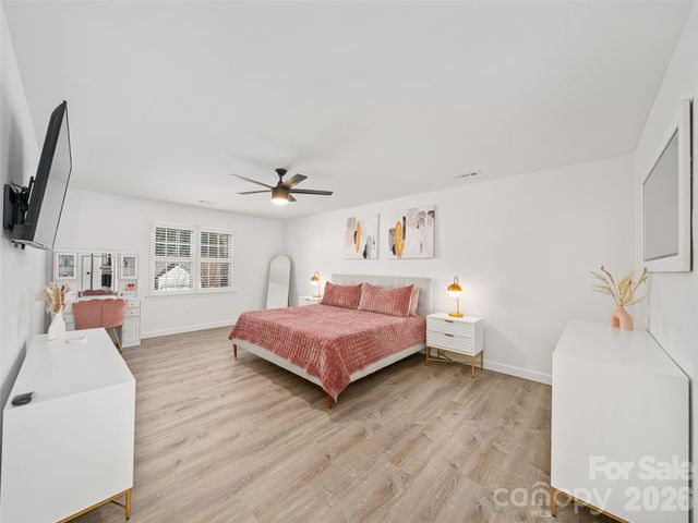 86 Wild Sage Court, Fletcher, NC 28732