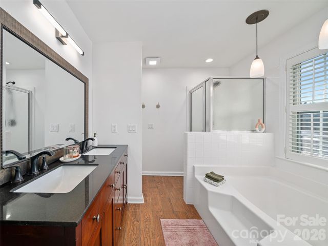 86 Wild Sage Court, Fletcher, NC 28732