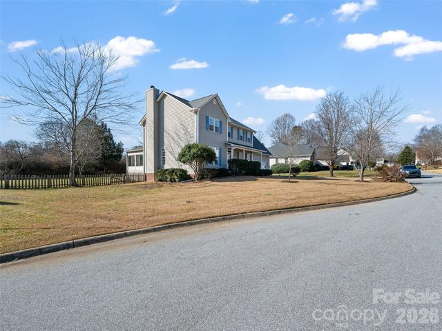 86 Wild Sage Court, Fletcher, NC 28732