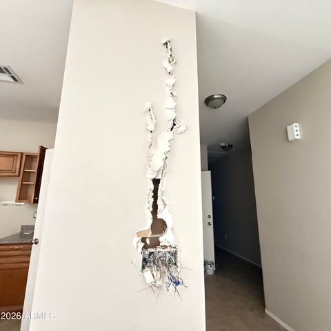6537 S 15TH Drive, Phoenix, AZ 85041