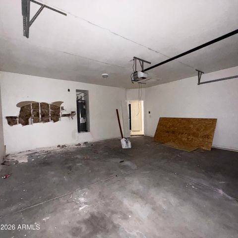 6537 S 15TH Drive, Phoenix, AZ 85041