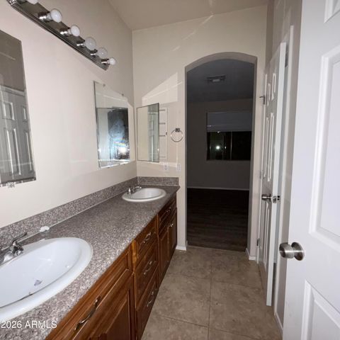 6537 S 15TH Drive, Phoenix, AZ 85041