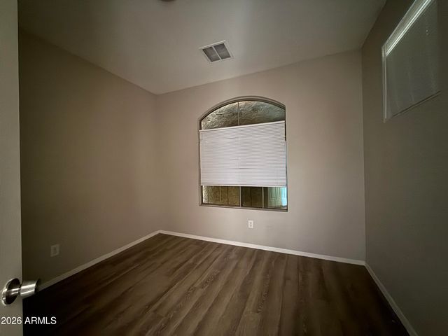 6537 S 15TH Drive, Phoenix, AZ 85041