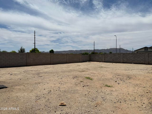 6537 S 15TH Drive, Phoenix, AZ 85041