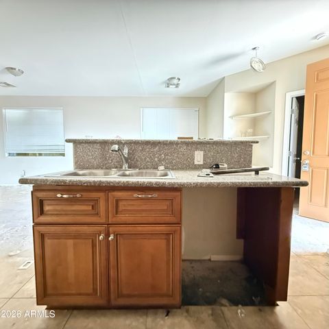 6537 S 15TH Drive, Phoenix, AZ 85041