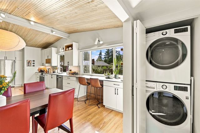 29805 8th Place S, Federal Way, WA 98003