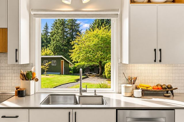 29805 8th Place S, Federal Way, WA 98003