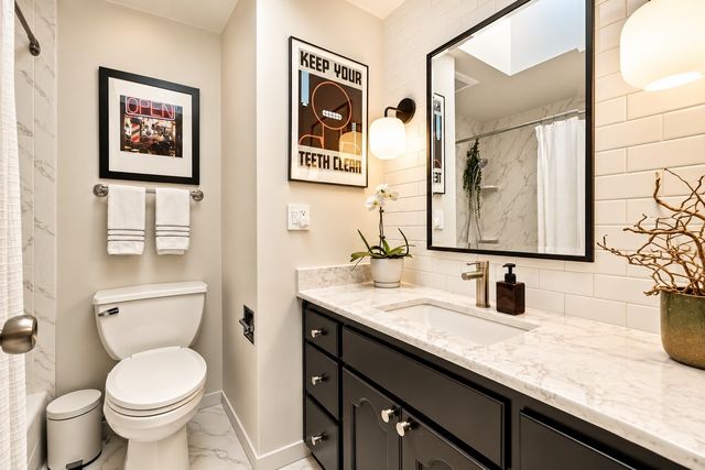 29805 8th Place S, Federal Way, WA 98003