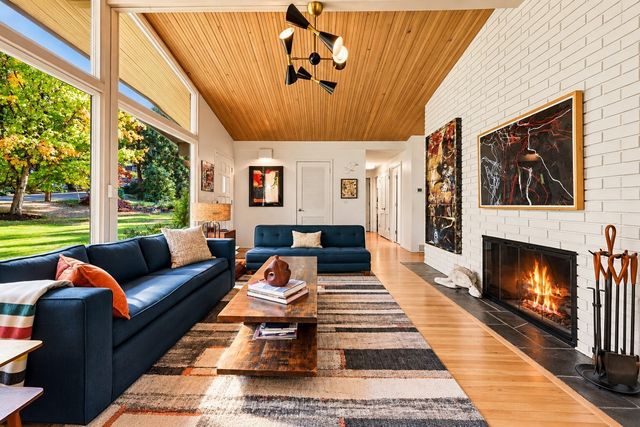 29805 8th Place S, Federal Way, WA 98003