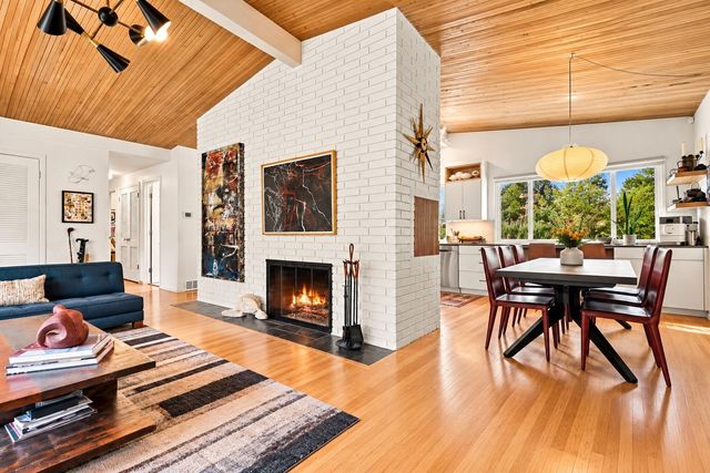 29805 8th Place S, Federal Way, WA 98003