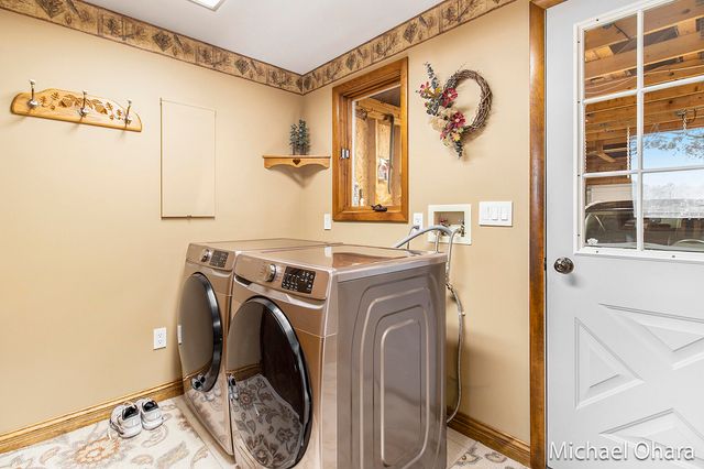 5182 Muskego Drive, Croton, MI 49337