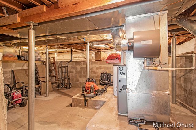 5182 Muskego Drive, Croton, MI 49337