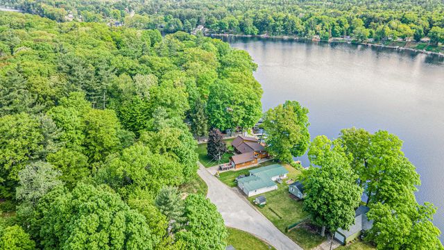 5182 Muskego Drive, Croton, MI 49337