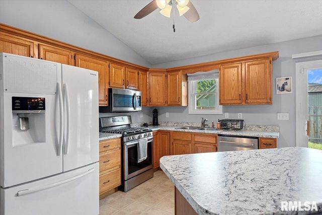 3100 Angelo Street, Springfield, IL 62707