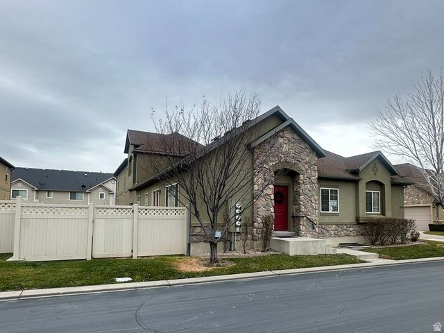 654 E WYNGATE POINTE LN, Draper, UT 84020